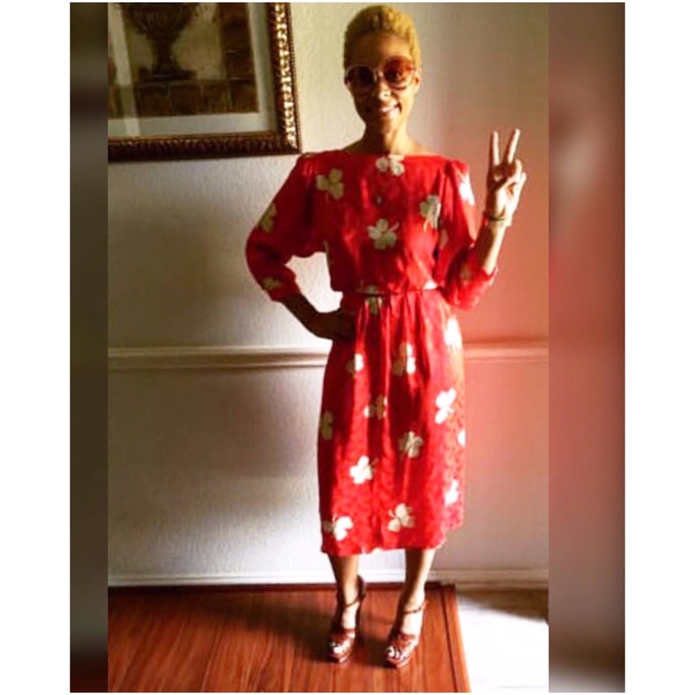 VINTAGE MAGGY LONDON SILK DRESS